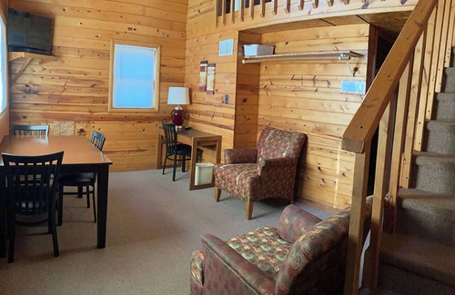 Deadwood Casa | Trailshead Lodge - Cabin 3