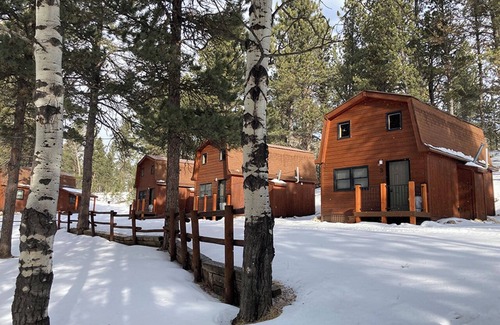 Deadwood Casa | Trailshead Lodge - Cabin 5
