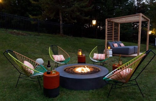 Stowe Area Hotel | Trailside Field Guide Lodge | Perfect for Exploring Nature & Downtown Fun