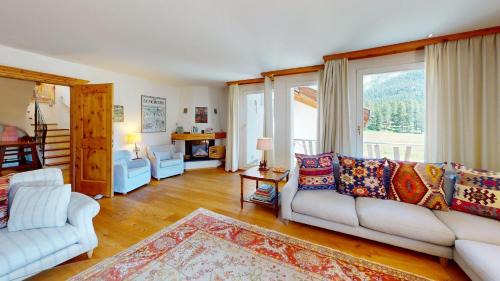 Champfer Apartamento | Trais Tschiervs