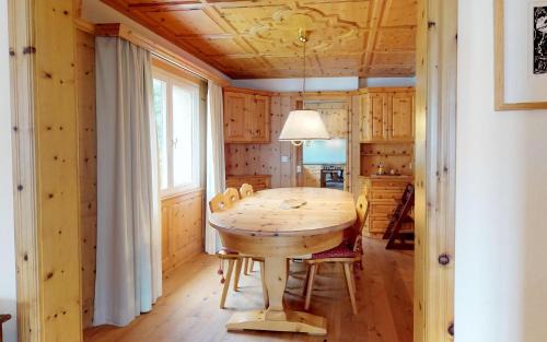 Champfer Apartamento | Trais Tschiervs