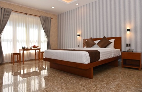 Long Hai Hotel | Tran Chau Beach & Resort