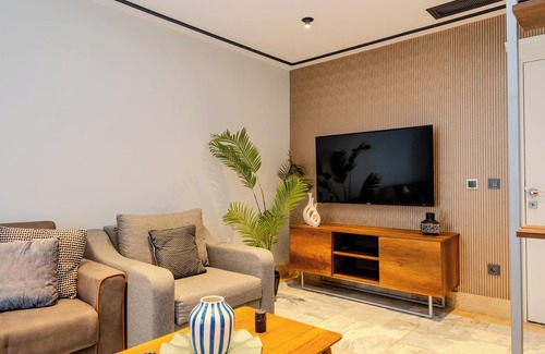 Kabatas Apartamento | Tranquil 2-bedroom apartment with AC in Istanbul