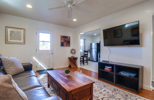 Windsor Hills Casa | Tranquil 2 Bedroom w/ Fenced Yard...Walking Distance to La Mesa Village