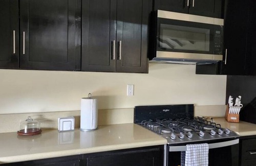 Primo Tapia Casa | Tranquil 3-bedroom house with WiFi in Baja California