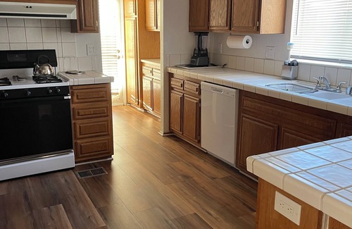 Tehachapi Casa | Tranquil 3-bedroom house in Tehachapi with stunning views