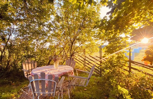 Sandared Casa | Tranquil 3-bedroom house for a peaceful getaway with sauna and jacuzzi.