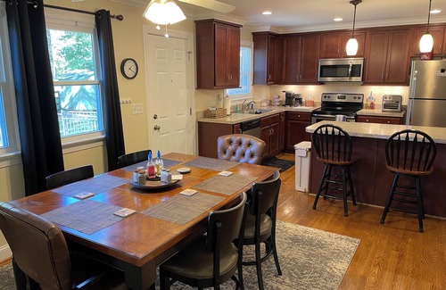 Kernersville Casa | Tranquil 3-bedroom, 2 bath home in country setting on 1 acre lot. Easy access