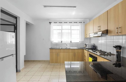 Ruiru Apartamento | Tranquil 3BR Apt with Pool & Gym in Tatu City