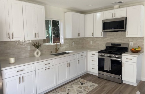 Los Angeles Casa | Tranquil 4-bedroom house with AC in charming Los Angeles