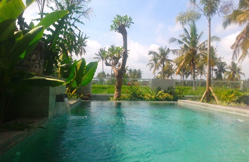 Kemenuh Villa | Tranquilo campo ventoso villa w / piscina privada