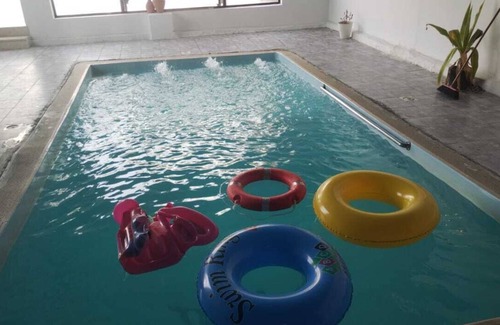 Jeddah Chalet De Esquí | Tranquil chalet with AC in Jeddah - 6 bedrooms available
