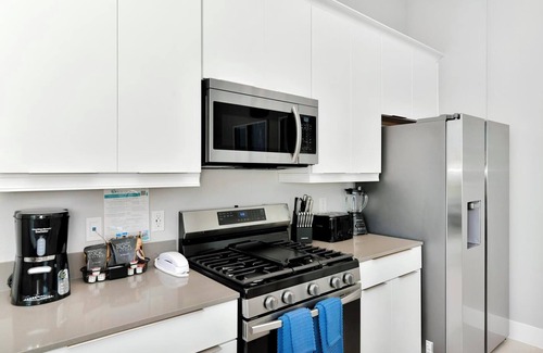 Reunion Hotel | Spacious Modern Condo with Pool Table, Rooftop Terrace and Large Loft. Reunion Resort Water Park Access near Disney at Spectrum Resort Orlando by Rentyl - B44 #241