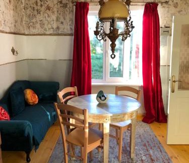 Birkeneli Casa | Tranquil country cottage with outdoor fireplace