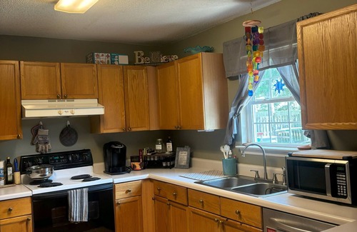 Belville Apartamento | Tranquil Country-N-Cozy Room in delightful Leland