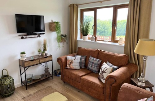 Hastings Cabina | Tranquil Countryside Lodge Retreat Near Rye & Coast
