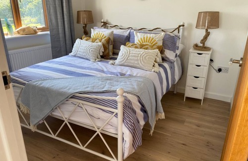 Hastings Cabina | Tranquil Countryside Lodge Retreat Near Rye & Coast