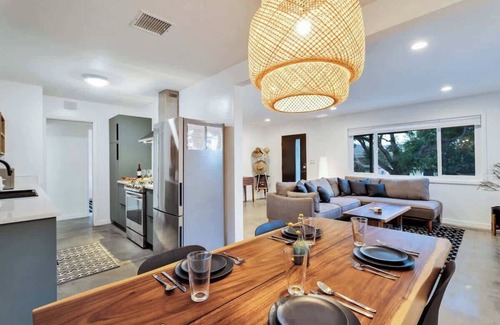 Joshua Tree Casa | Tranquil Desert Escape: 10 Min walk to JT Park!