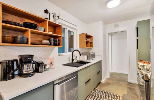 Joshua Tree Casa | Tranquil Desert Escape: 10 Min walk to JT Park!