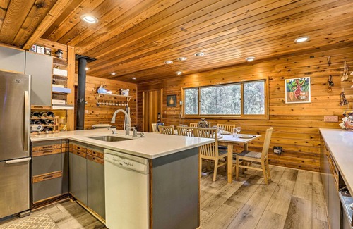 Downieville-Lawson-Dumont Cabina | ¡NUEVO! Tranquilo Dumont Inicio w / Creek y Mtn Vistas!