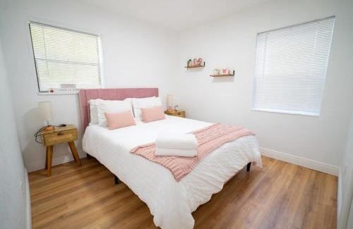 Meadowlawn Casa | Tranquil Fully Renoveted Home St Pete Dt&beachs
