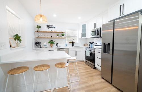 Meadowlawn Casa | Tranquil Fully Renoveted Home St Pete Dt&beachs