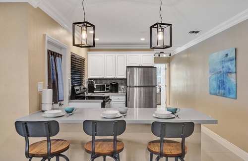 Lake Ridge Casa | Tranquil Getaway w/ Private Heated Pool