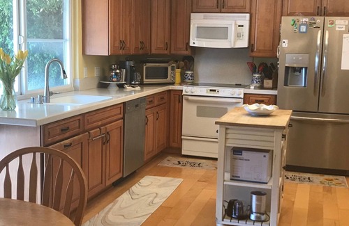 Goleta Casa | Tranquil Goleta 3/2 Home, Pool & Spa, WIFI, near Beaches, Golf, UCSB, Fun/Relax!