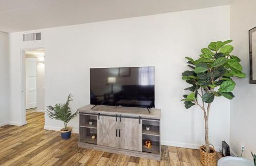 North Mountain Casa | Tranquil Haven Retreat