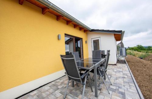Filz Casa | Tranquil Holiday Home in Filz in the Eifel with Garden