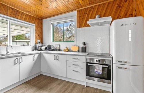 Invermay Casa | Tranquil Launceston Getaway - You'll fall in love!