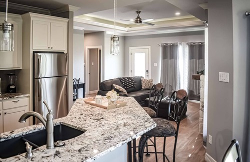 Springtown Casa | (Nuevo) Modern Country Cottage cerca de Eagle Mountain Lake! ¡Disfrute de la paz y la tranquilidad en el país!