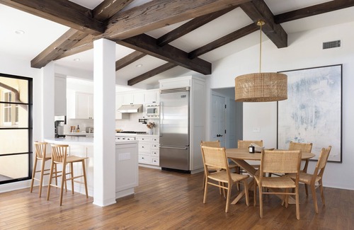 Montecito Casa | Tranquil Montecito Spanish, minutes to the beach, lower village and hiking