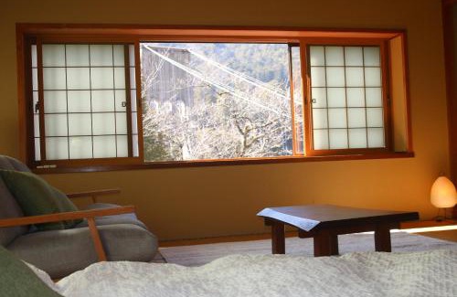 Nagiso Apartamento | Tranquil Mountain Getaway - Breathtaking Scenery right next to Nakasendo Trail