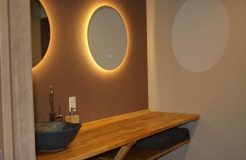 Nagiso Apartamento | Tranquil Mountain Getaway - Breathtaking Scenery right next to Nakasendo Trail