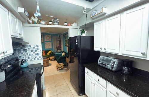 Fort Lauderdale Casa | Tranquil “nChula Vista” Beach Bungalow