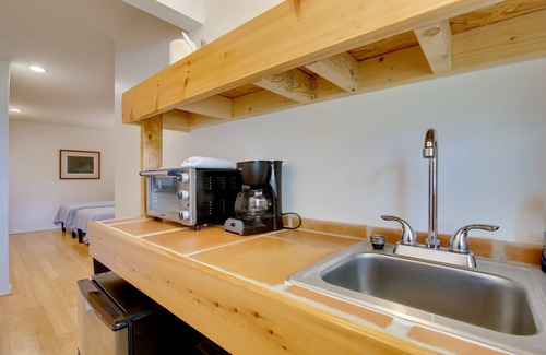 Rancho Viejo Apartamento | Tranquil Rancho Viego Studio, 29 Mi to Beach