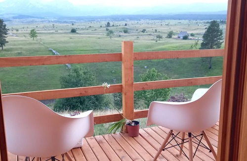 Zabljak Chalet De Esquí | Tranquil retreat for yoga lovers