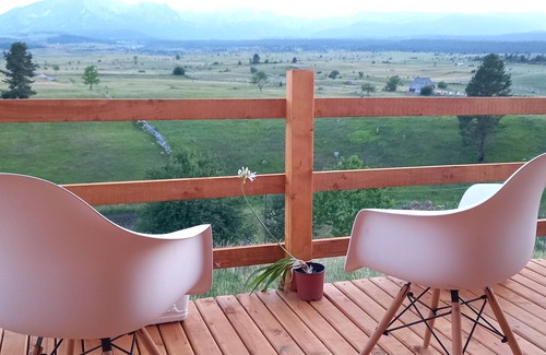 Zabljak Chalet De Esquí | Tranquil retreat for yoga lovers