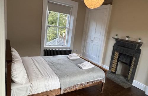 Chapelizod Casa | Tranquil Retreat in Historic Chapelizod