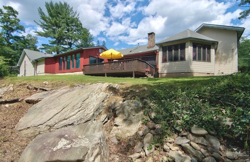 Canadensis Cabina | Tranquil Retreat: Rustic Cabin with Creek, Indoor Pool, and Theater Room