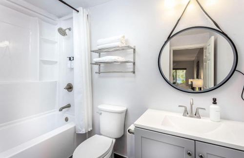 Kaweah Casa | Tranquil Riverfront Studio