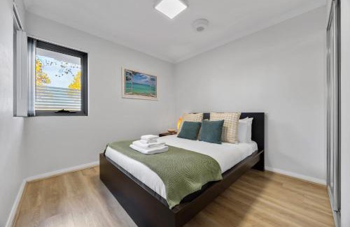 Rockingham Apartamento | Tranquil Rockingham Base for Corporate Guests