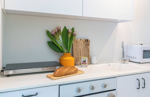 Nahariya Apartamento | Tranquil Stay Near Beach by Sea N' Rent