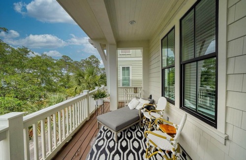 Treetop Casa | "Tranquil Tides" Private Beach Access in Seacrest, Pool, Bikes
