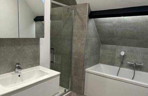 Wooburn Moor Cabaña | Tranquil Two-Bedroom Cottage in Picturesque Hedsor