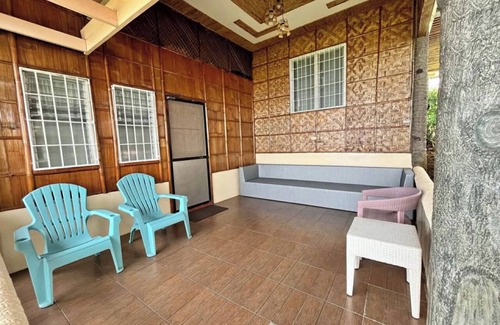 Compostela Cabaña | Tranquil Two-Bedroom Beach Front Cottage★★★