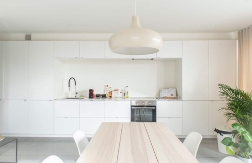 Zwijnaarde Apartamento | Tranquil Urban Escape: 2-BDR Retreat in Ghent
