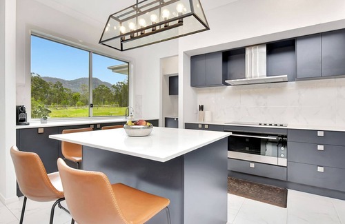 Pokolbin Casa | Tranquil Vista Luxury Estate - Your Ultimate Weekend Haven