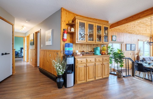 Tobermory Casa | Tranquil Waterfront Escape - Gorgeous private waterfront cottage near Tobermory